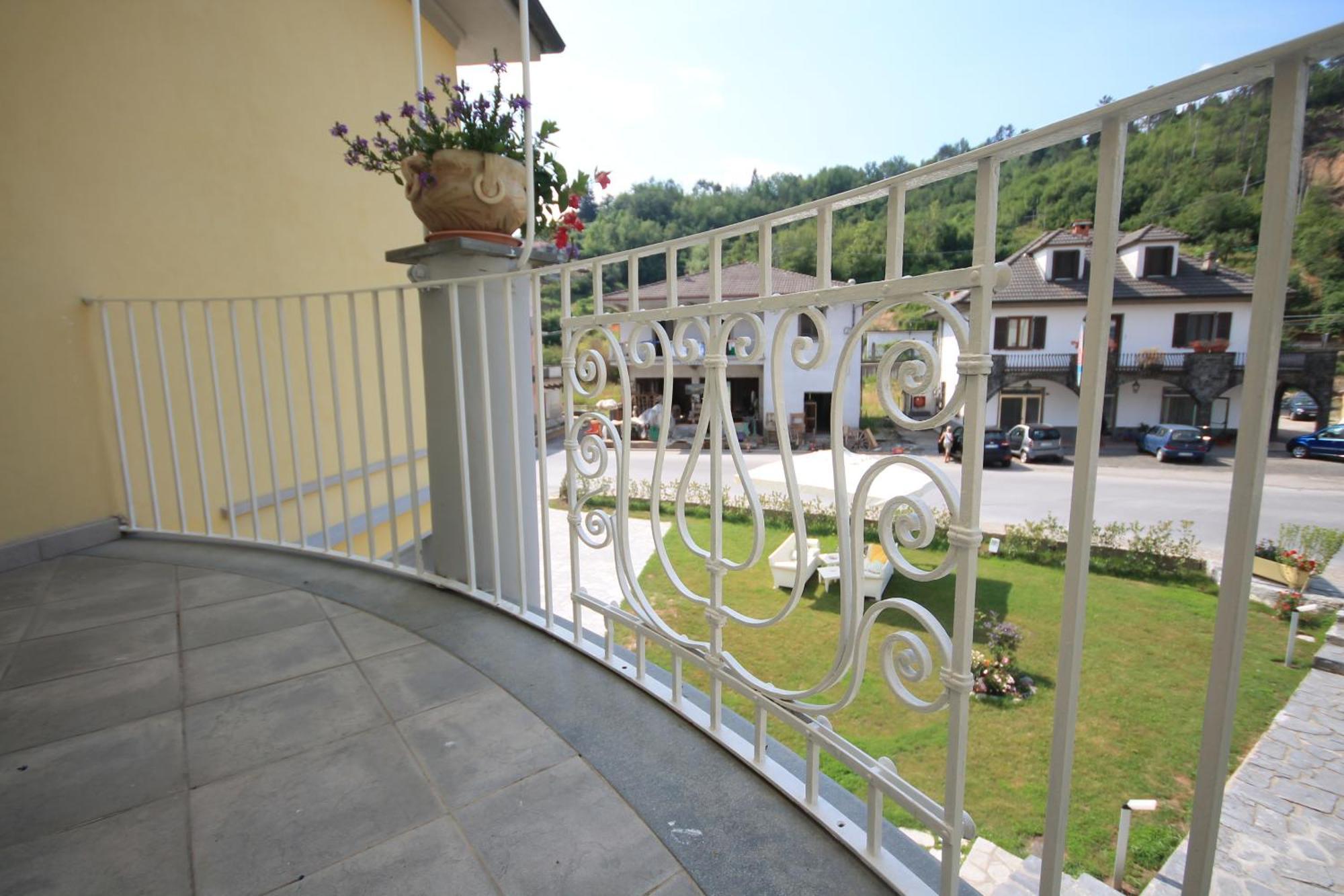 Affittacamere Bel Sole Borghetto di Vara Eksteriør bilde